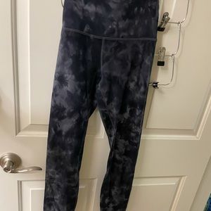 Lululemon full length Align Leggings